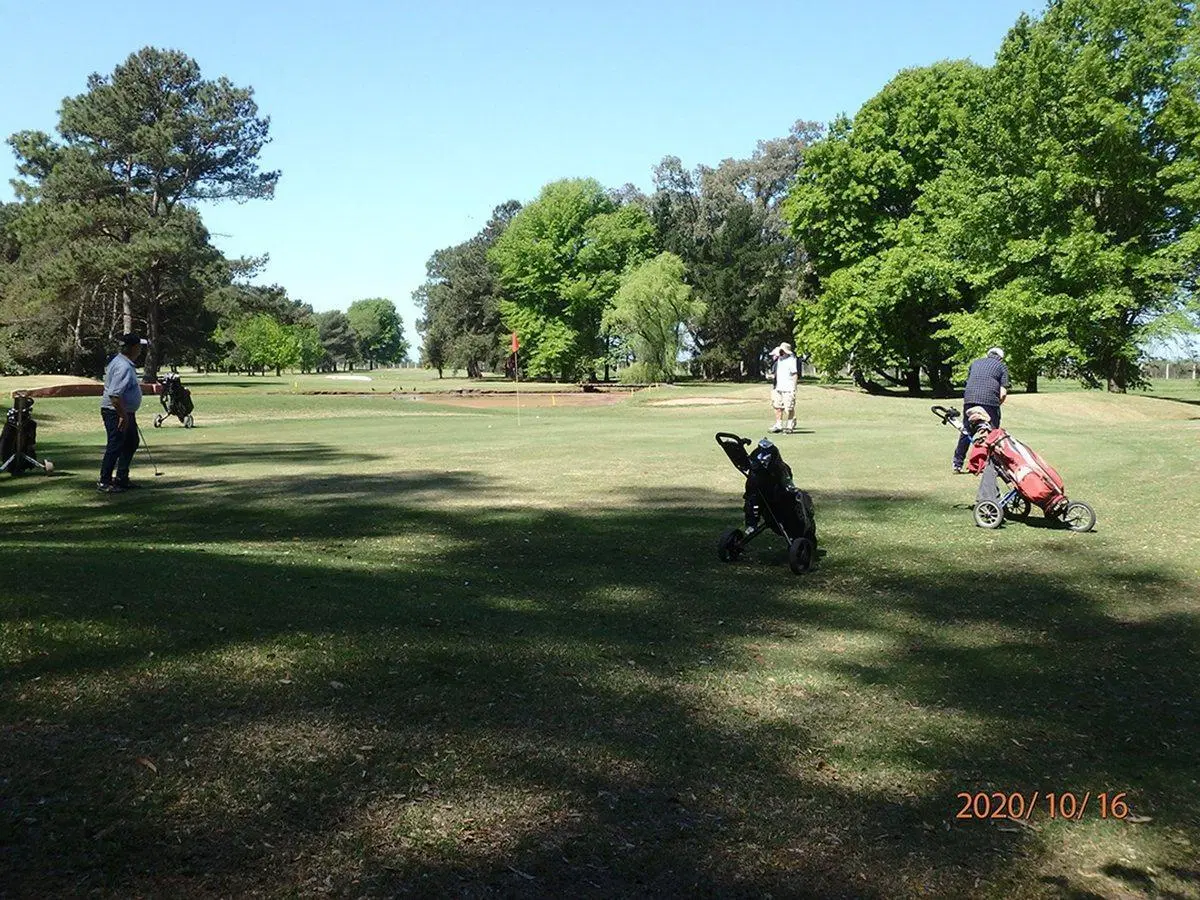 Lote Country El Paraiso 700 m2 3