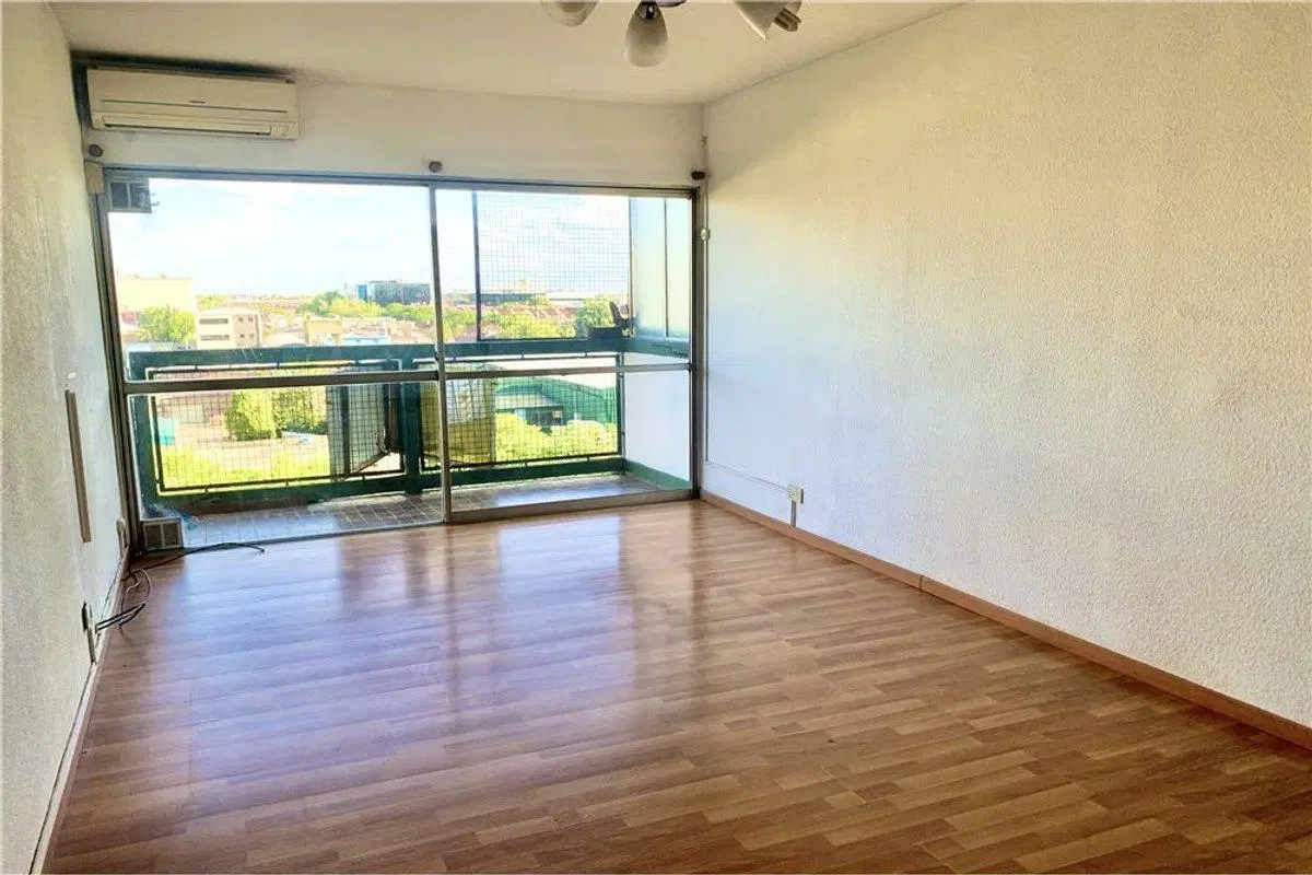 Venta Departamento 4 Amb con Balcón, Martinez 4