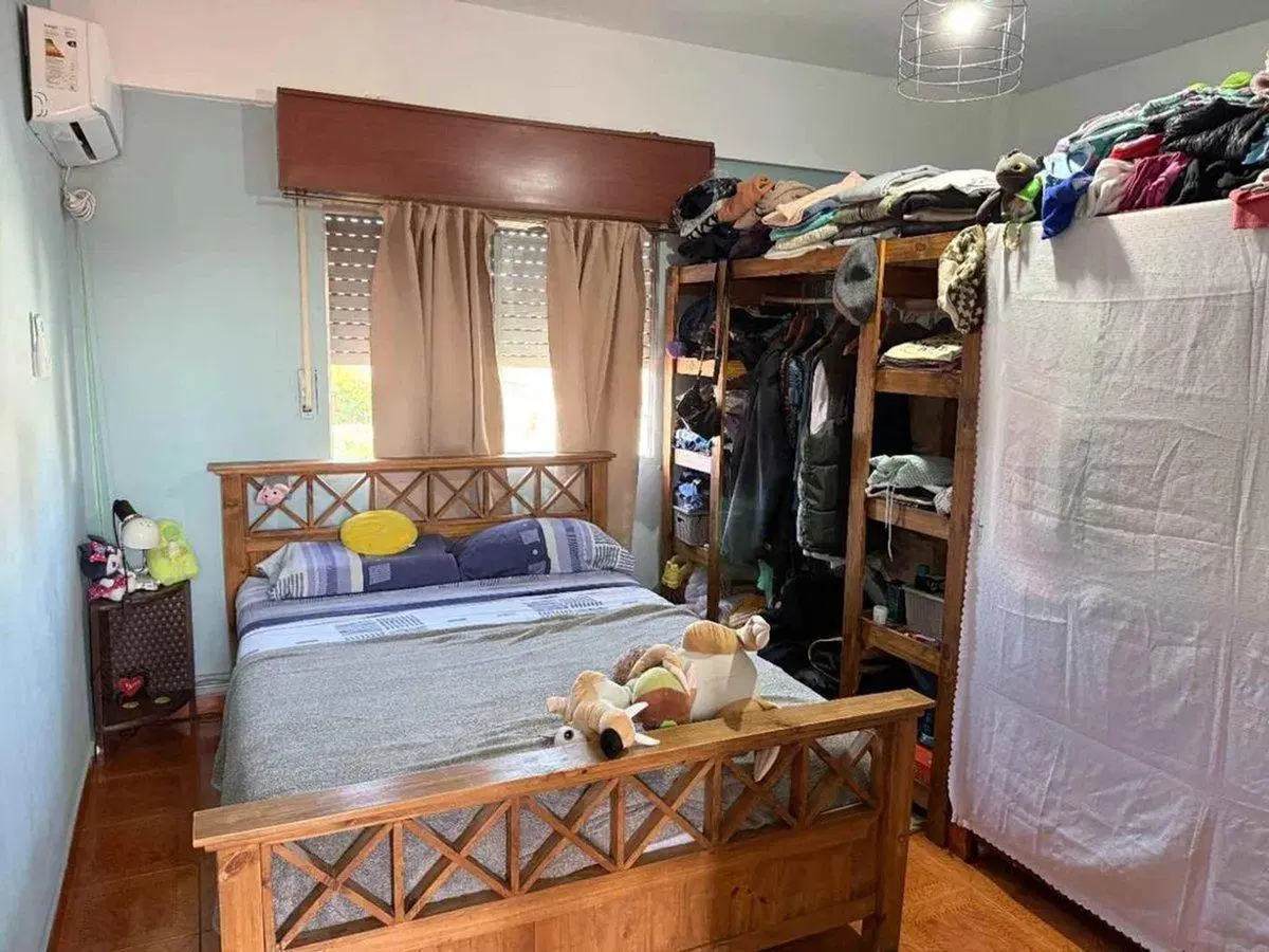 VENTA CASA EN PABLO PODESTA CON LOCAL 3