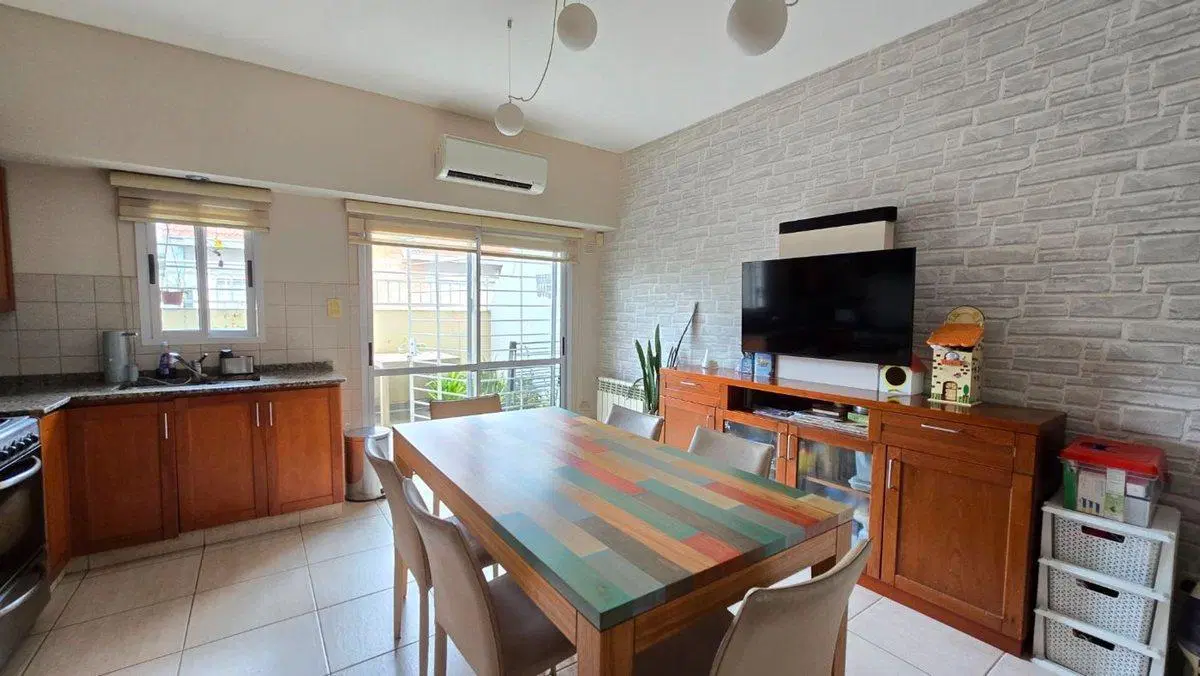 Venta Triplex 4 ambientes con cochera, Ramos Mejia 2