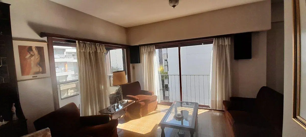 VENTA DEPARTAMENTO 3 DORM BALCON COCHERAS PISO 5 2