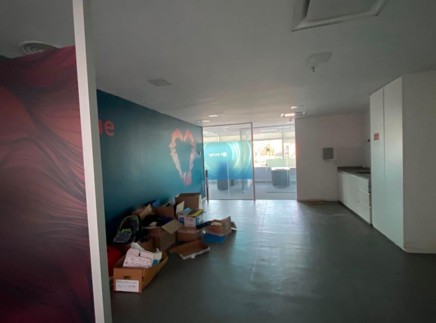 OFICINA 6 AMB ALQUILER PUERTO MADERO 260M2