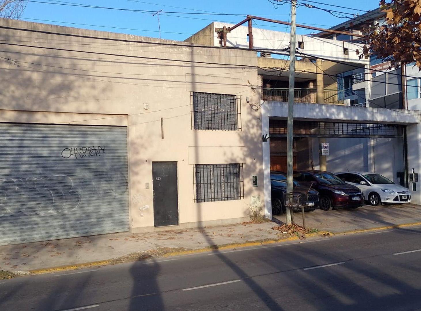 EXCELENTE LOTE TRIPLE FRENTE EN TIGRE CENTRO