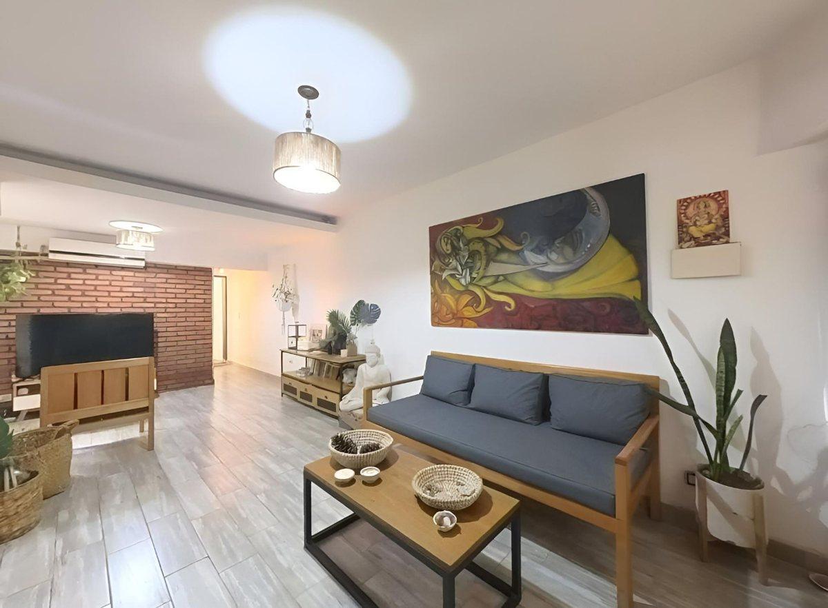 Foto de VENTA CASA 4 AMB TERRAZA COCHERA MONTE CASTR0, imagen 2