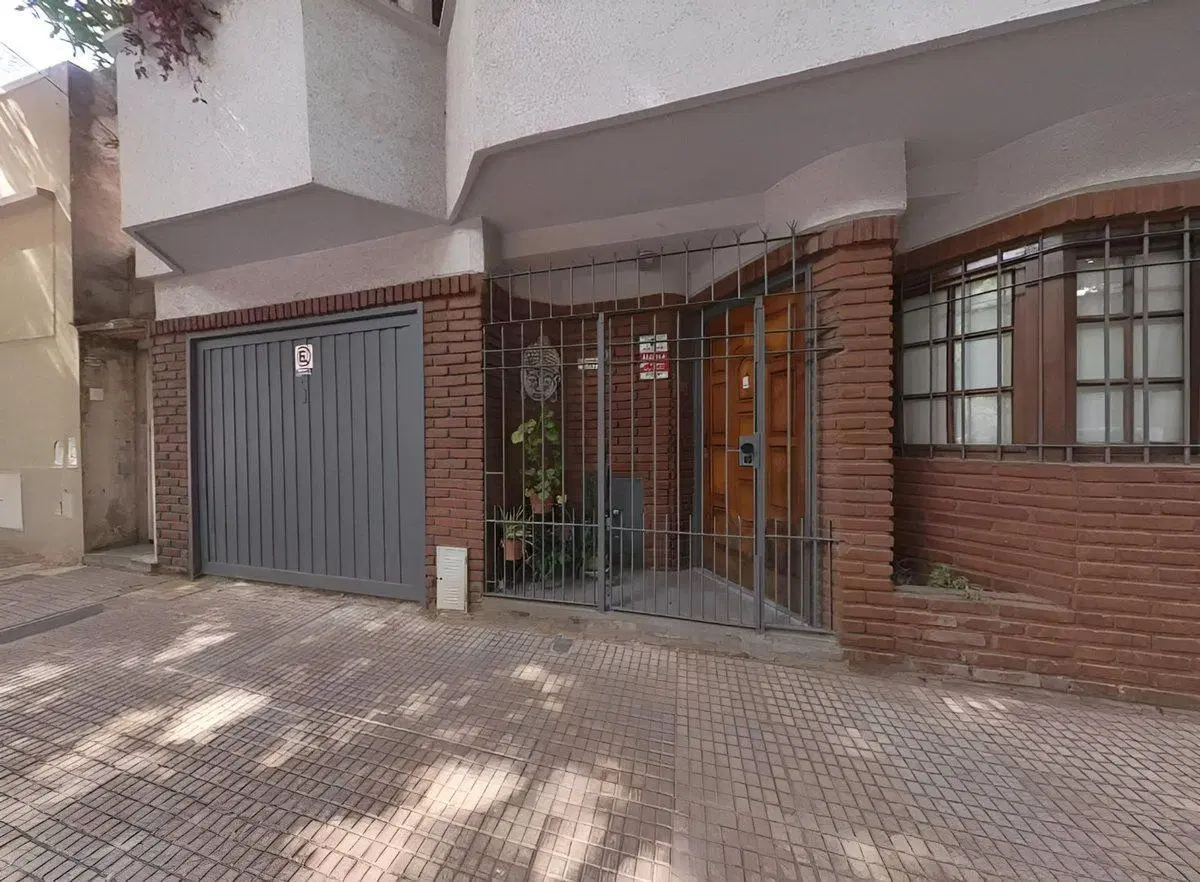 VENTA CASA 4 AMB TERRAZA COCHERA MONTE CASTR0 5