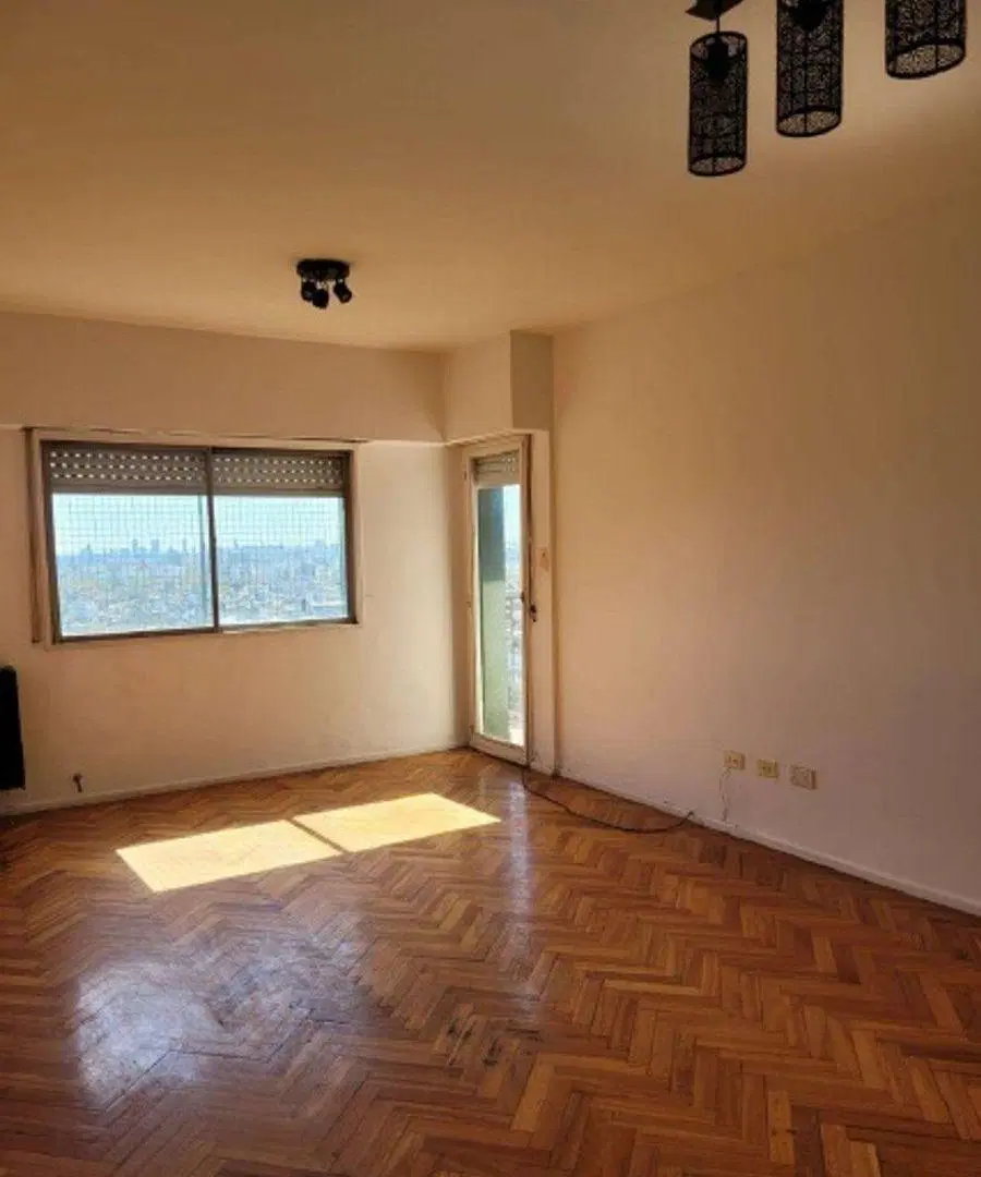 Vende 3 amb piso alto Montecastro APTO CREDITO!! 5