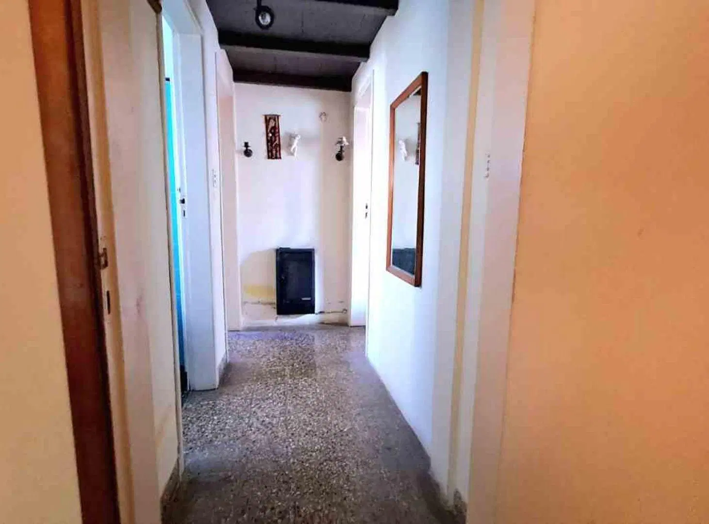 Venta Casa 4 Amb, Cochera, Jardin, San Isidro 5