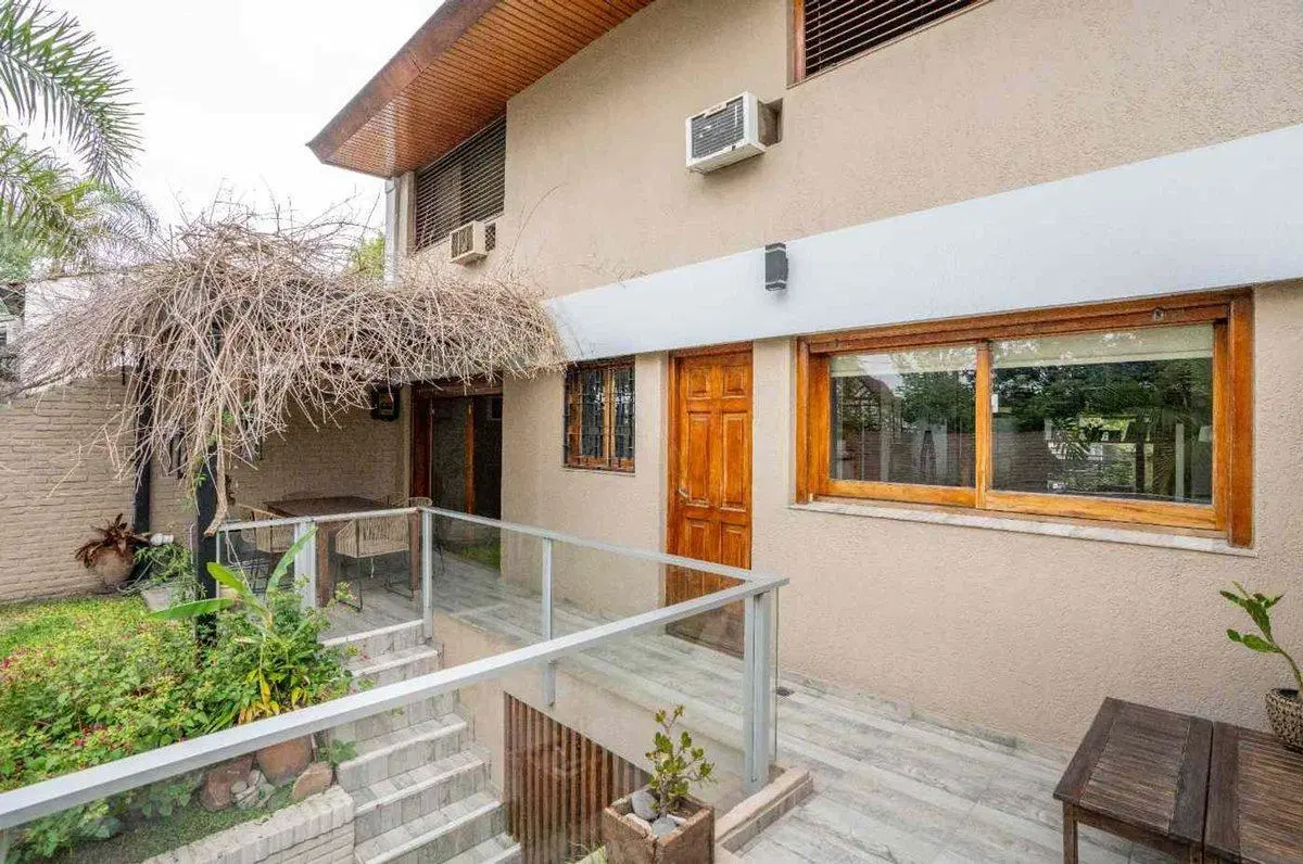 VENTA CASA CATEGORIA PILETA COCHERAS SAN ANDRES 2