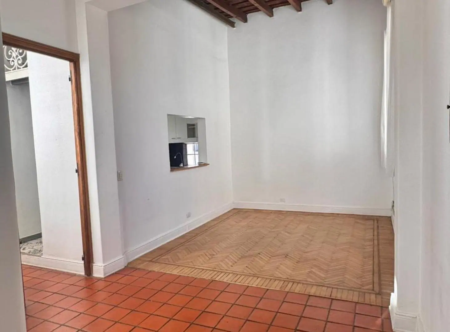 VENTA DEPTO. 3/4 AMB., RETIRO 2