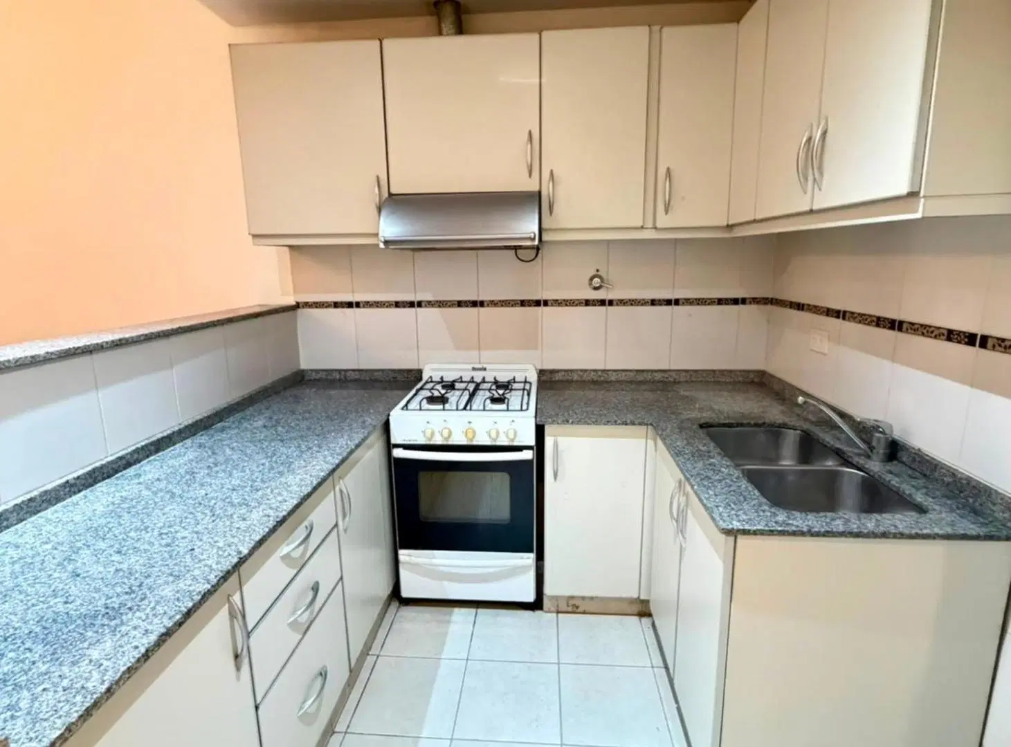 VENTA DEPARTAMENTO PLANTA BAJA PATIO VILLA URQUIZA 4