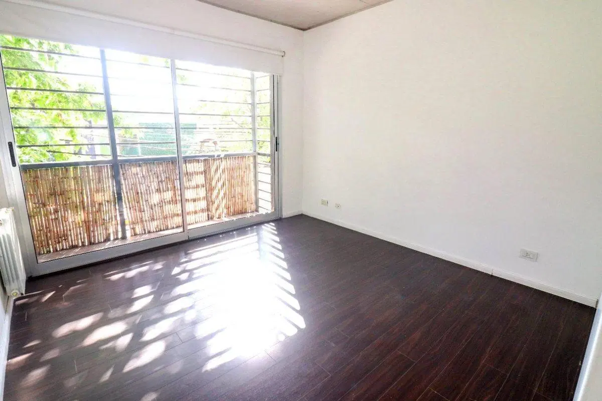 VENTA SAN ISIDRO DPTO 2 AMB C/COCH CUB-APTO CREDIT 4