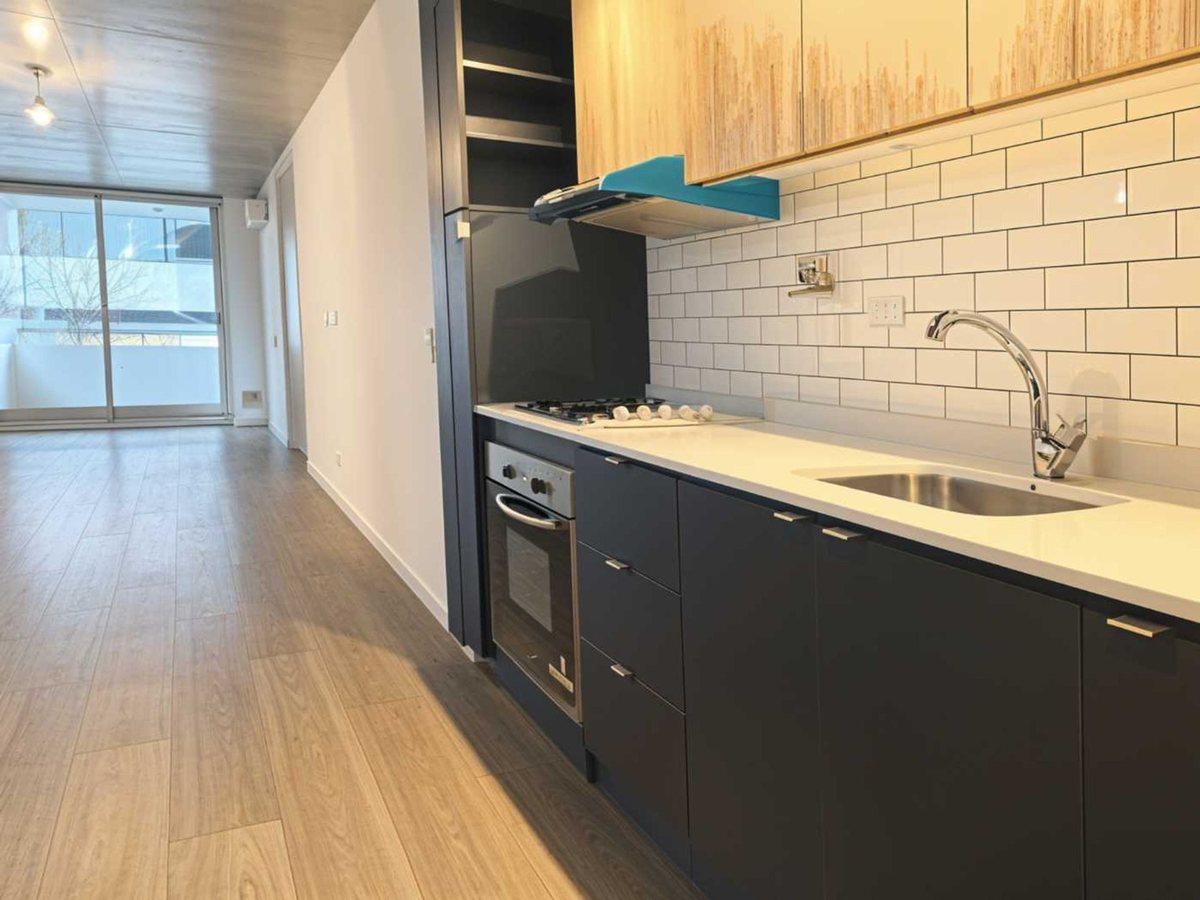 Foto de ALQUILER MONOAMBIENTE 46m2 Frente Balcon Coghlan, imagen 1