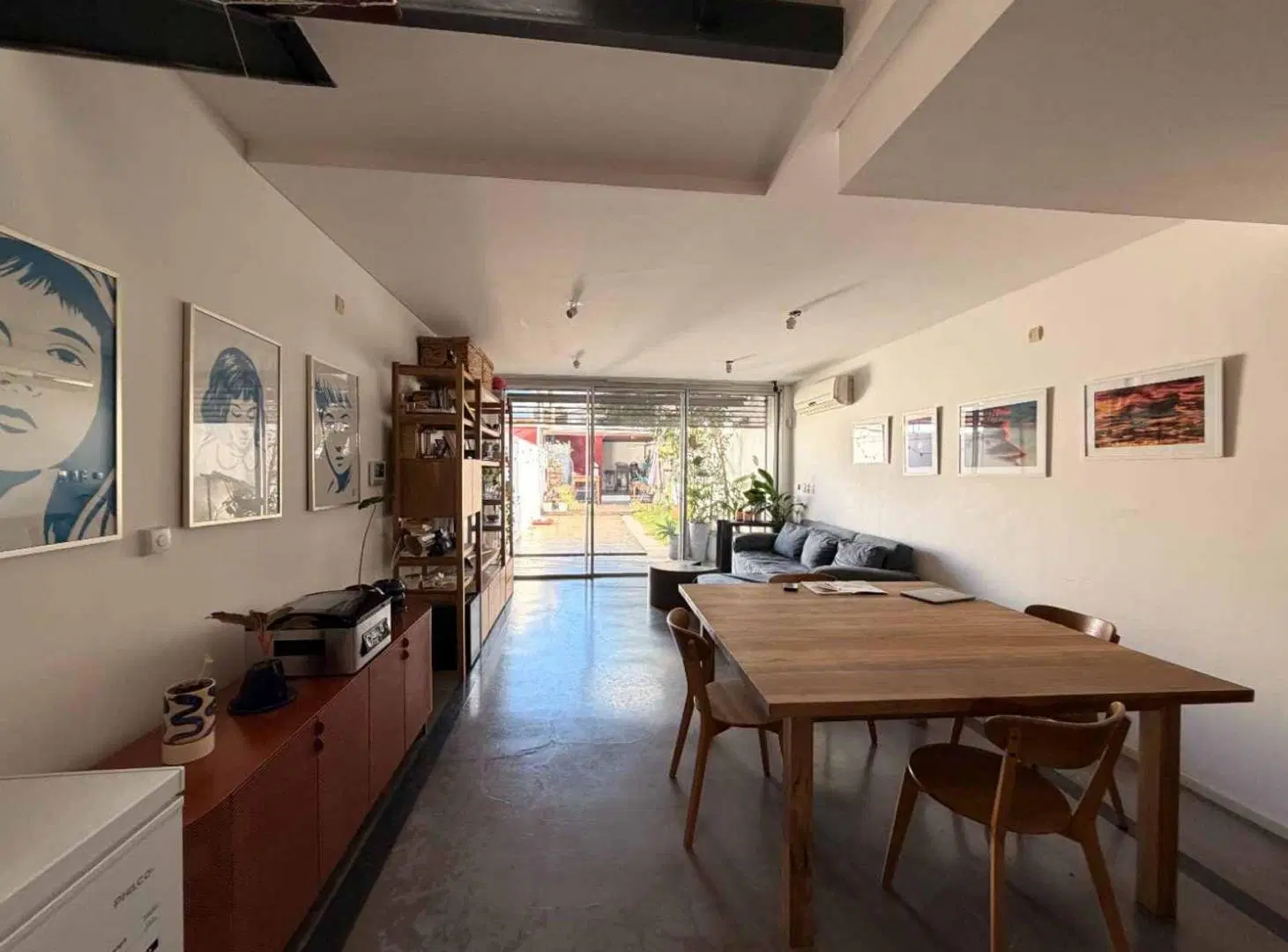 TRIPLEX 4 AMBIENTES EN VENTA MARTINEZ CON PILETA 5