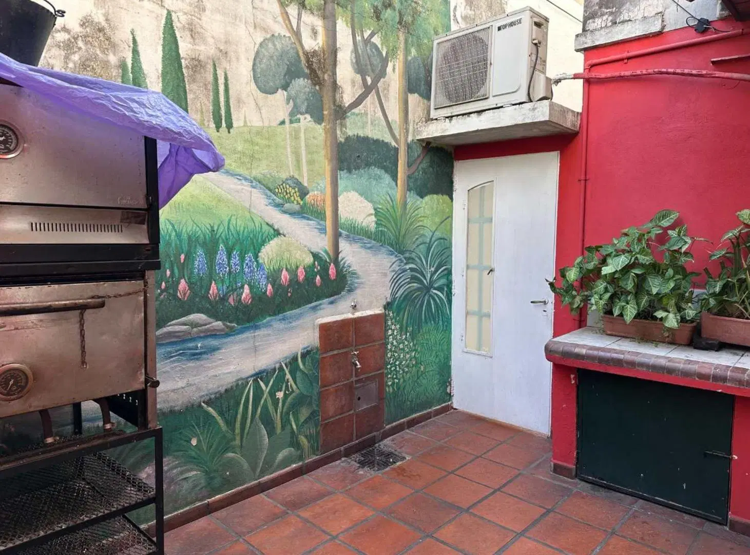 PH 3 AMBIENTES EN VENTA EN MARTINEZ CON PATIO 2