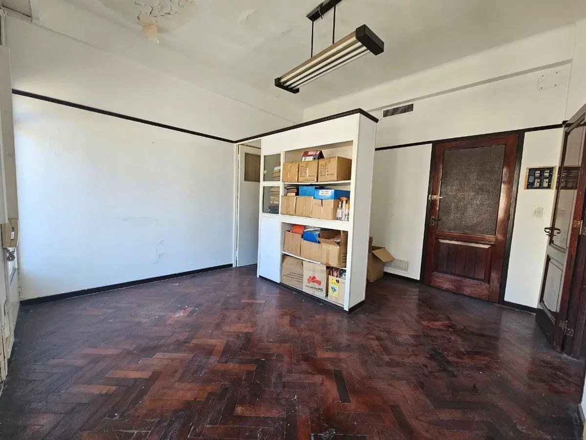Venta Oficina Super luminosa Centro Estudio Piso 9 8