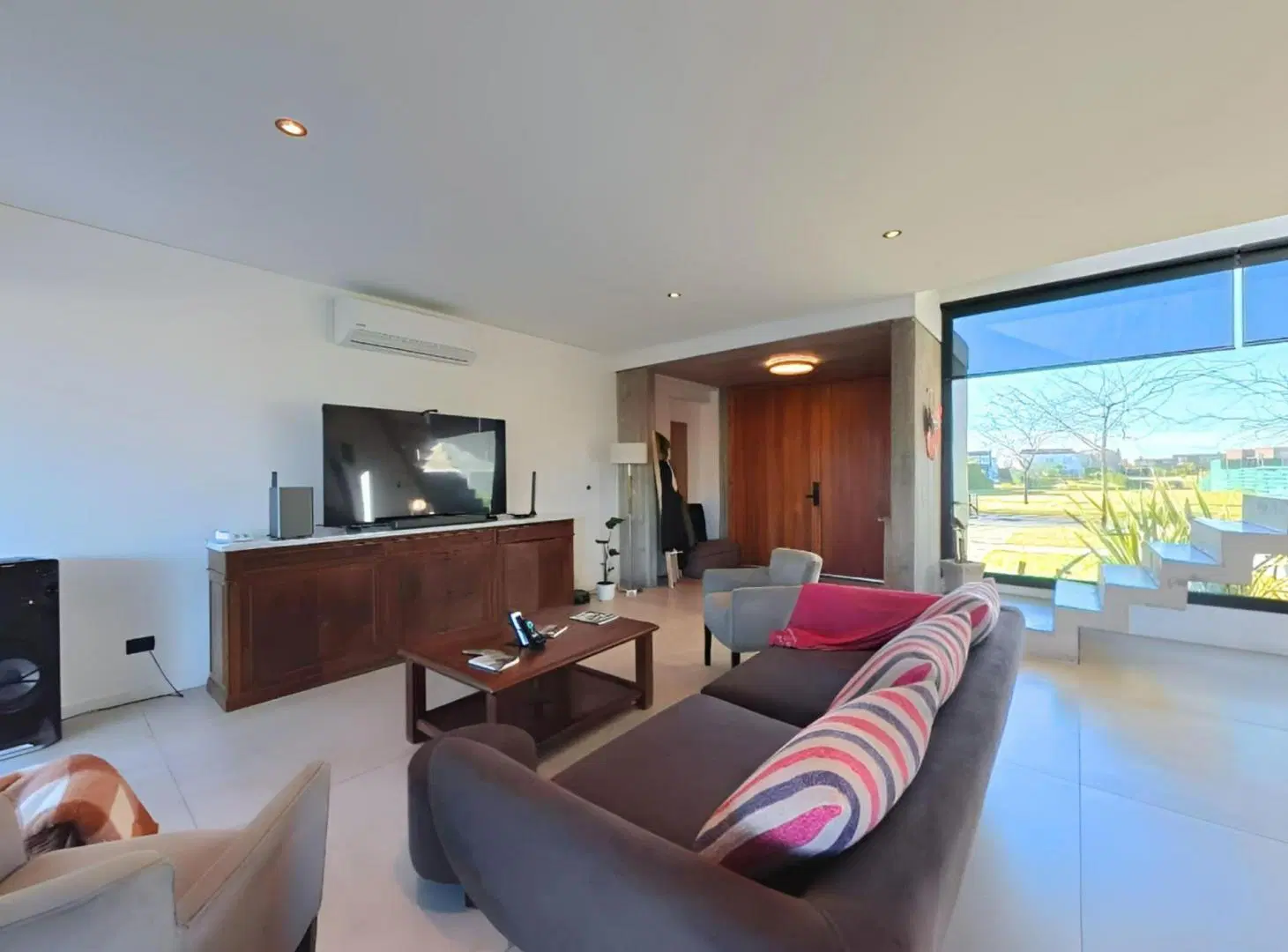 CASA EN VENTA BARRIO PUERTOS-MARINAS AL AGUA 4