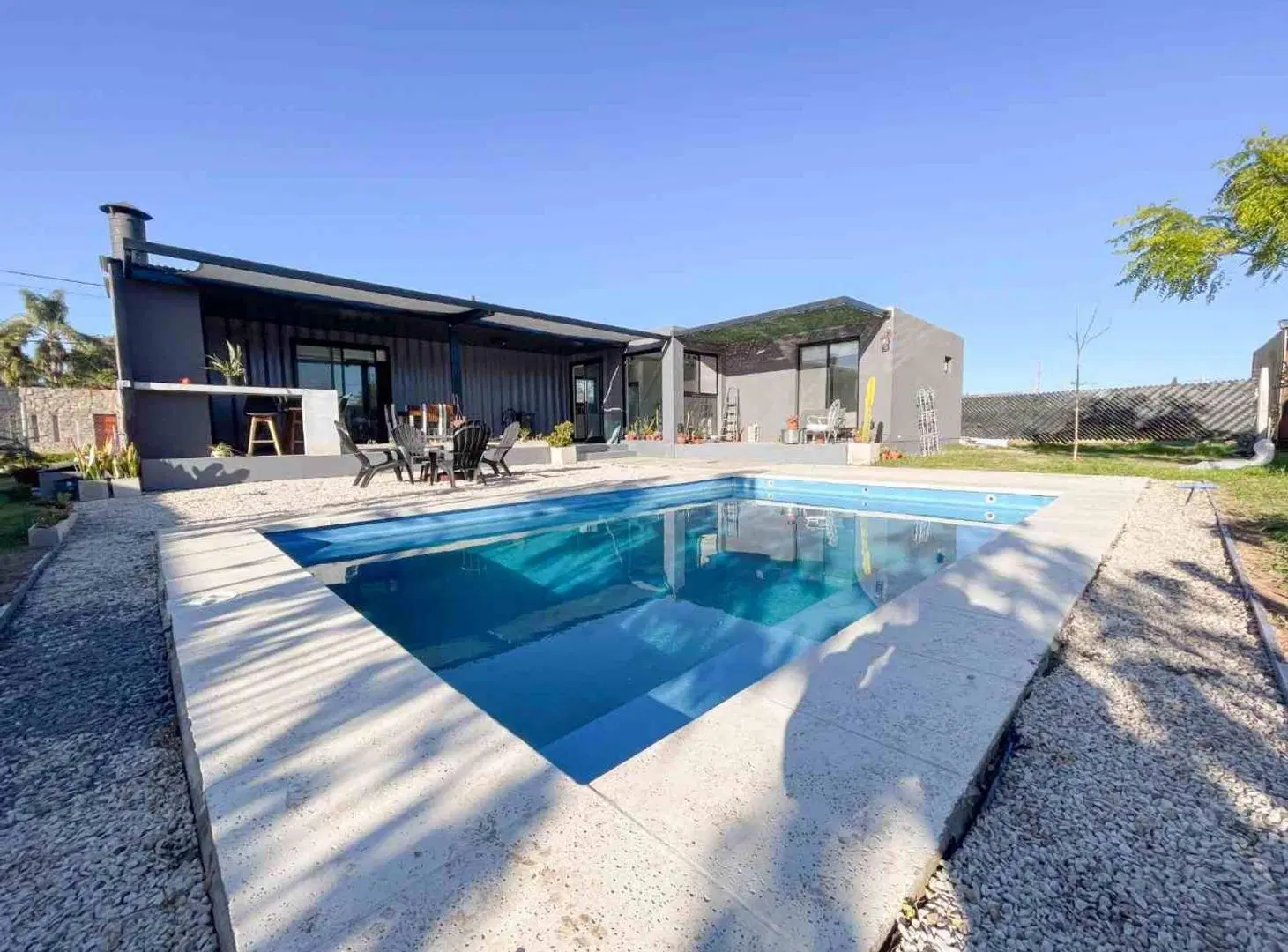 Alquiler Casa 3 amb Loma Verde Pileta Jardín s/exp 2
