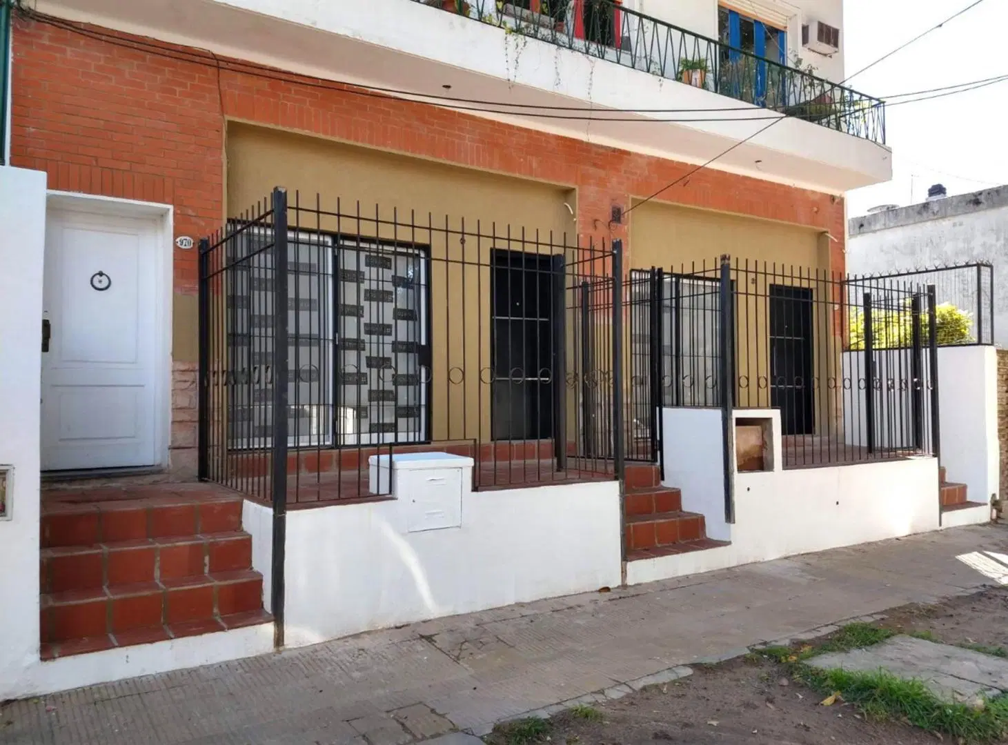 Alquiler de PH monoambiente Bajo de San Isidro 4