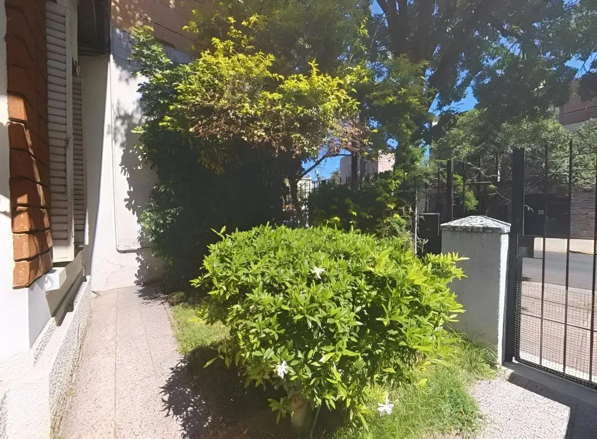 VENTA CASA O LOTE A REFACCIONAR VILLA DEVOTO 3