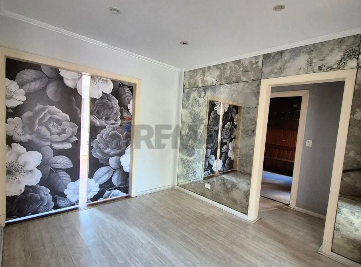Venta Depto tipo casa 6 amb c/ gran terraza Olivos 4