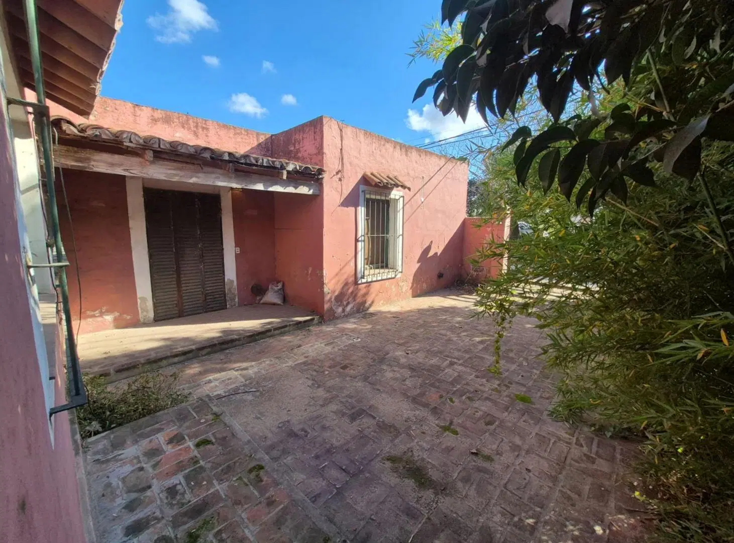 Venta casa  epoca Capilla del Señor a refaccionar 4