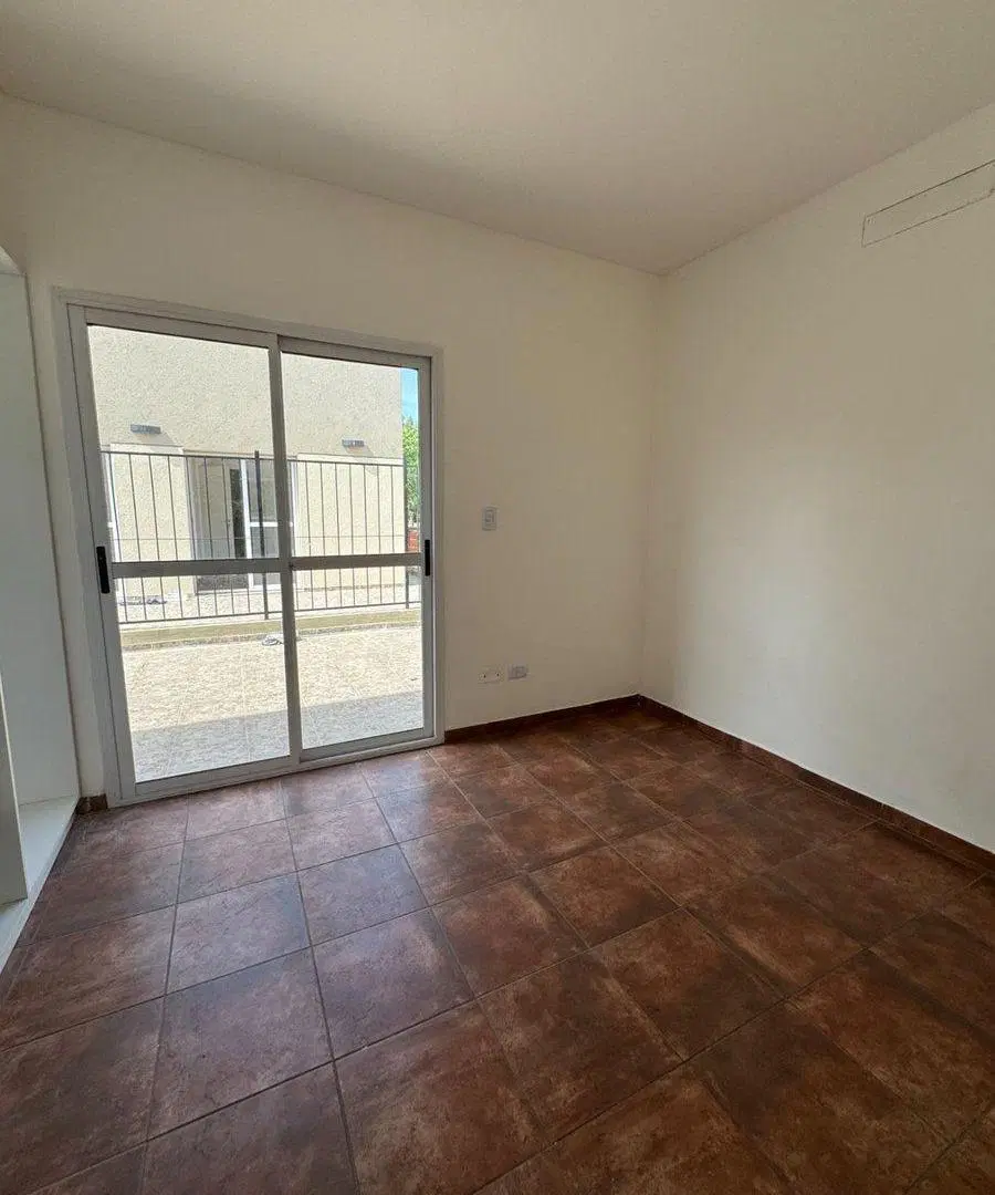 ALQUILER  DUPLEX 3 AMB. A ESTRENAR ITUZAINGO 2