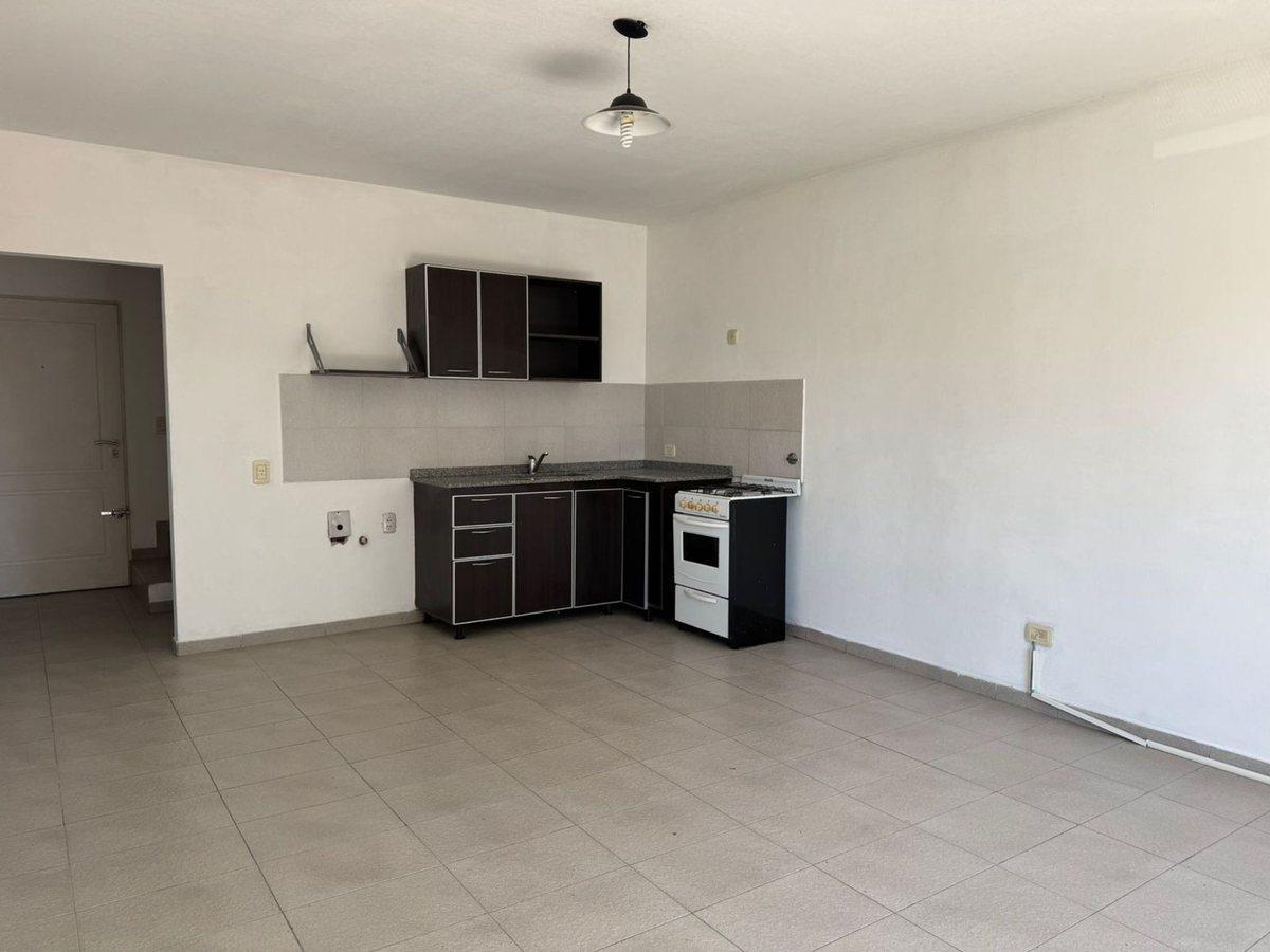 Foto de VENTA DEPARTAMENTO EN SANTOS LUGARES, imagen 3
