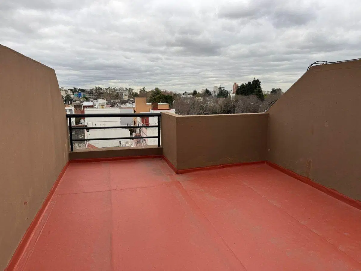VENTA DEPARTAMENTO EN CASEROS NORTE 5