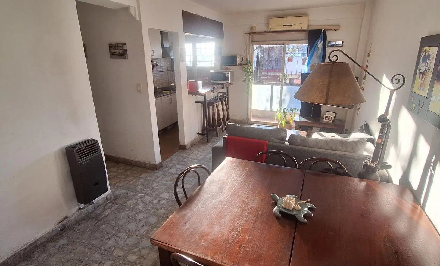 VENTA DEPTO. 3 AMB CON BALCON EN POMPEYA 5