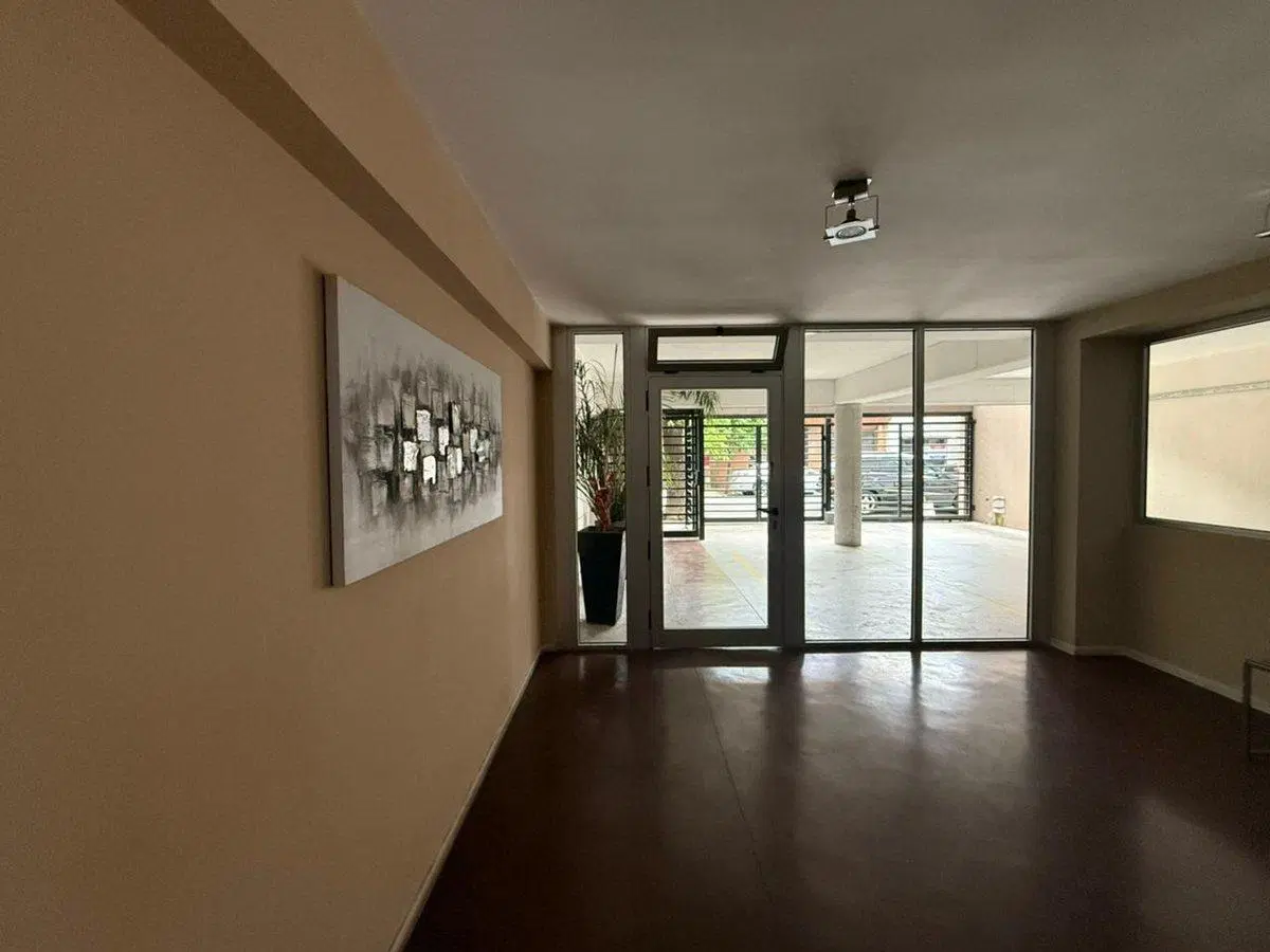 VENTA MONOAMBIENTE EN CABALLITO CON BALCON 8