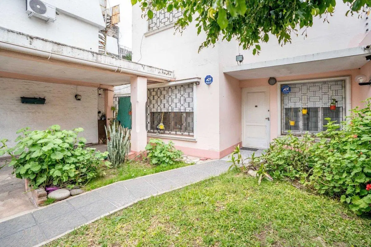 VENTA CASA EN SAN ANDRES COCHERA 2 PLANTAS 3
