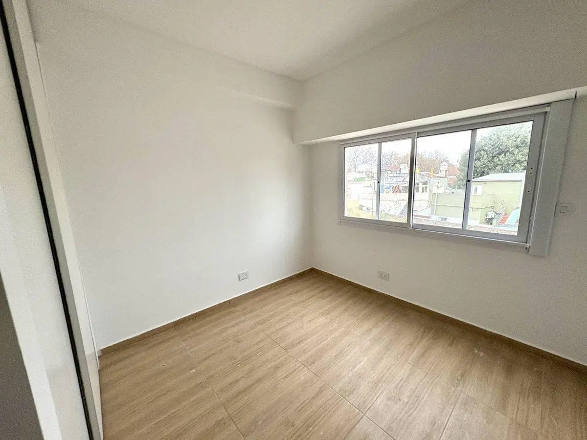 Venta Dúplex 4 amb a estrenar c/coch en Versalles 2