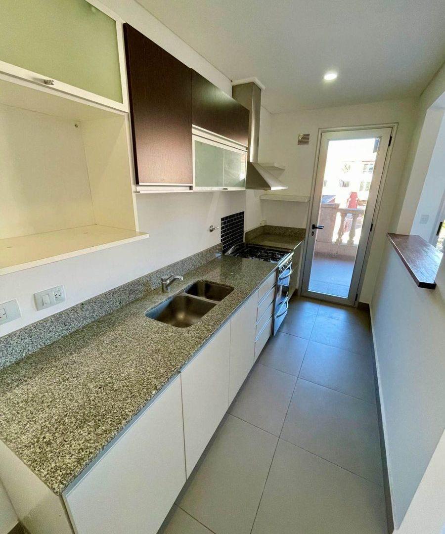 Foto de OPORTUNIDAD Venta Depto 2 amb coch Pueblo Caamaño, imagen 4