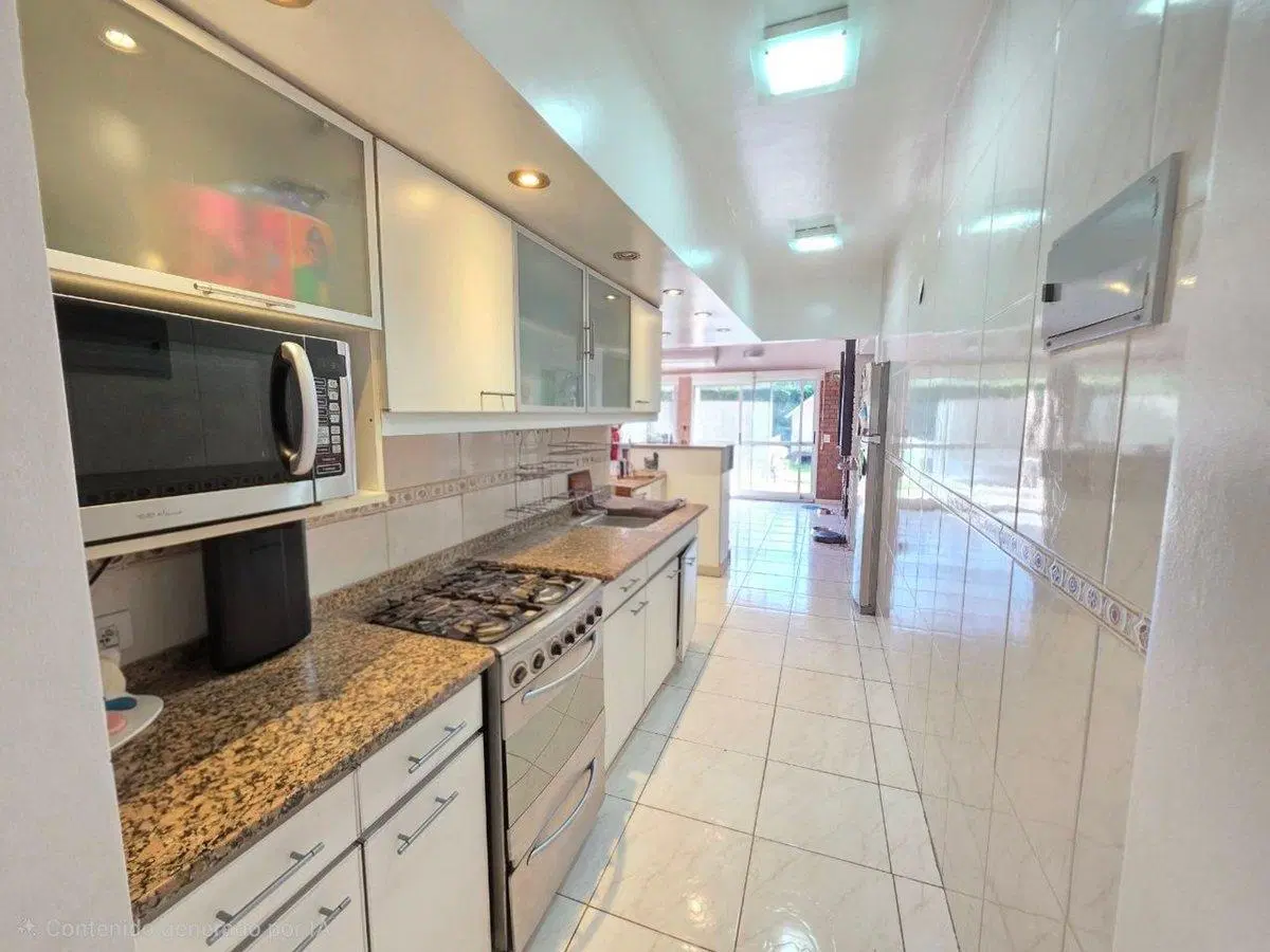 HERMOSA CASA EN VENTA 4 AMB CANNING - APTO CREDITO 3