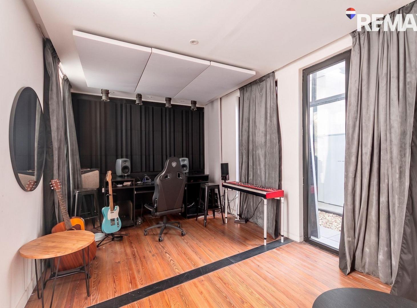 Foto de VENTA PH CON TERRAZA PROPIA EN PALERMO, imagen 1