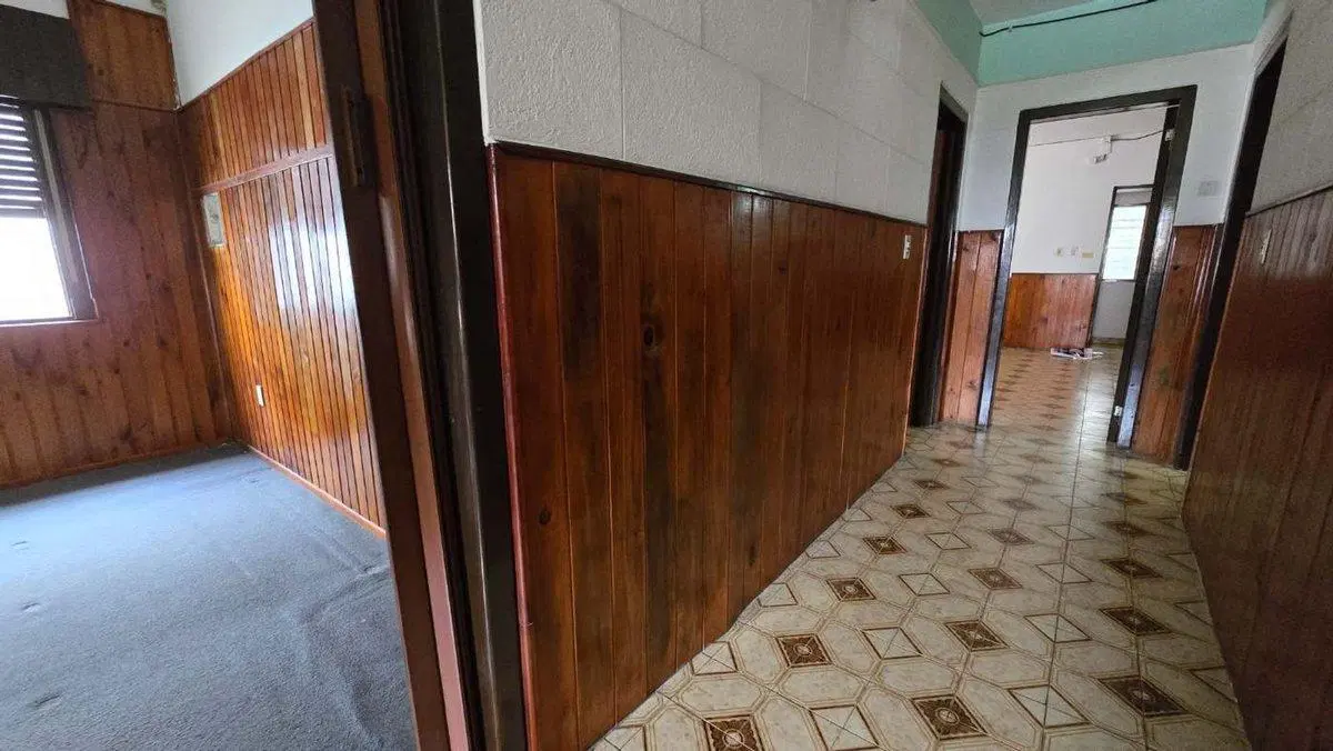 Venta Casa 4 ambientes con Jardin y Garage, Moreno 8