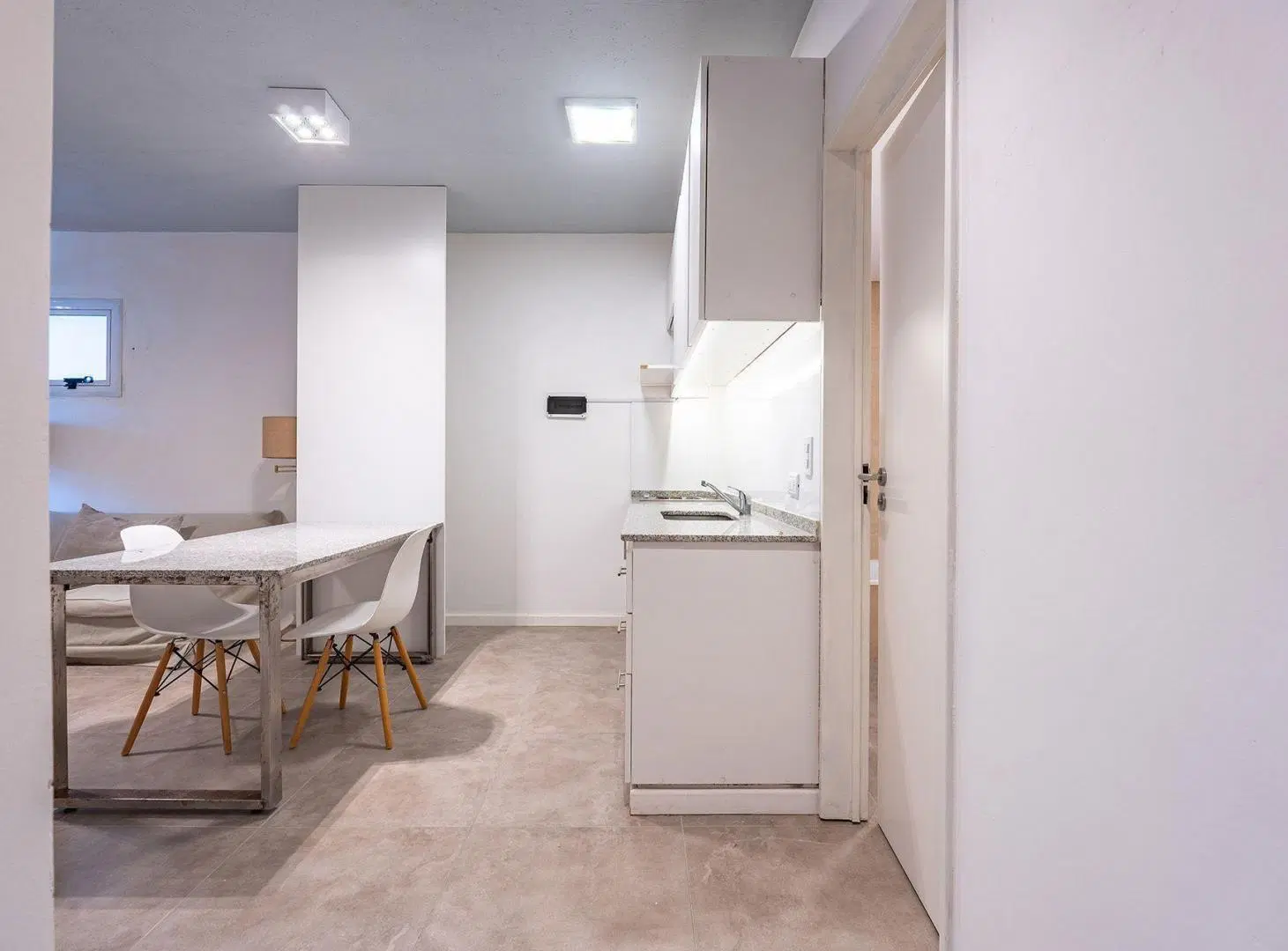 Venta departamento dos ambientes Tigre con cochera 8