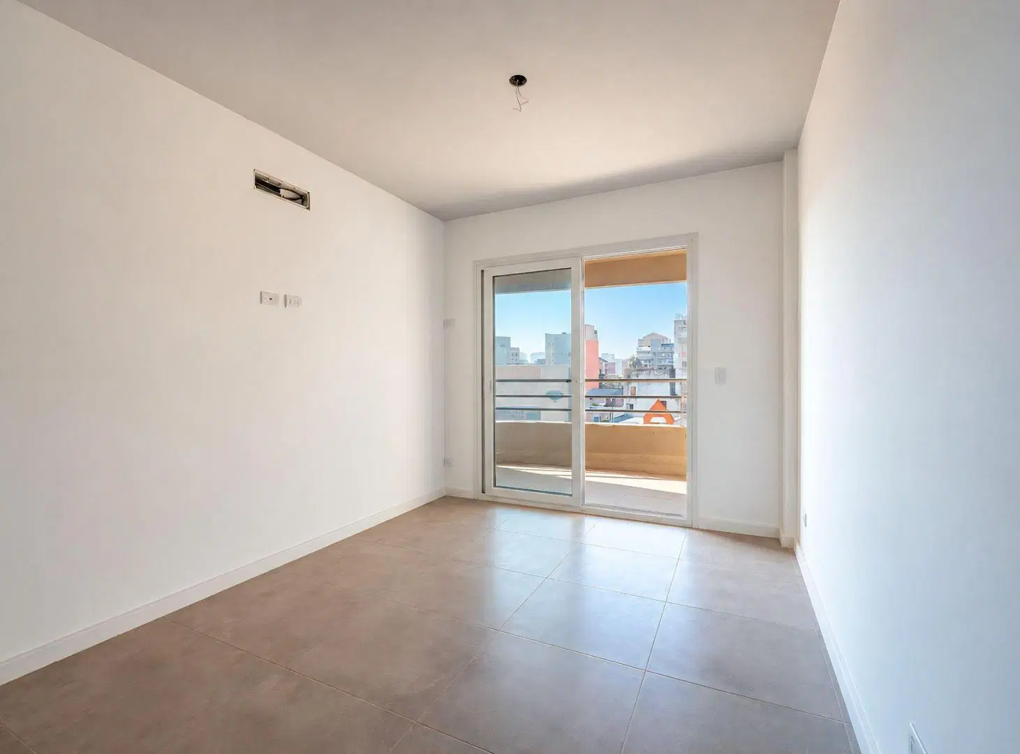 Venta Departamento 2 ambientes Tigre Estrenar 5