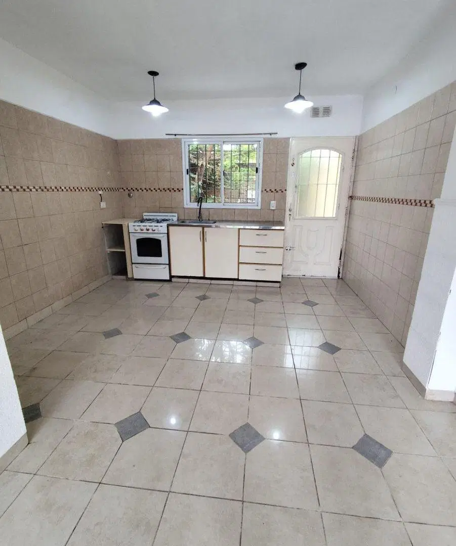 VENTA DUPLEX QUILMES APTO CREDITO JARDIN Y COCHERA 2