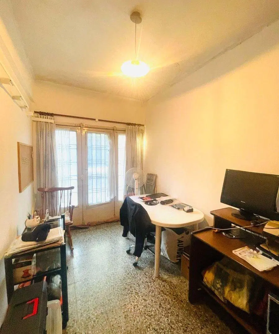 VENTA DE CASA 5 DORMITORIOS EN CIUDADELA 4