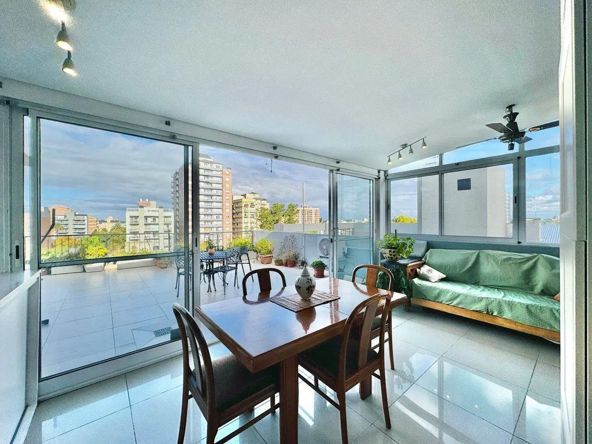 Venta Depto 4amb,terraza y cochera, Tigre Centro 8