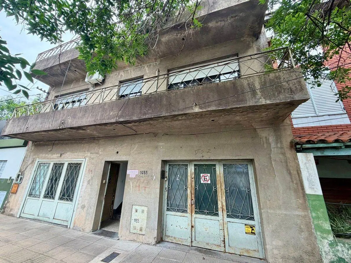 VENTA DE DEPOSITO CON VIVIENDA EN RAMOS MEJIA 4