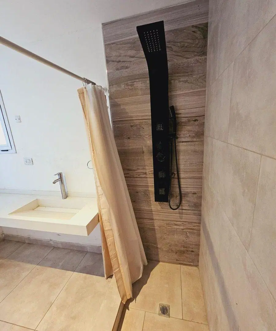 Alquiler casa con pileta en San Matias amueblada 2