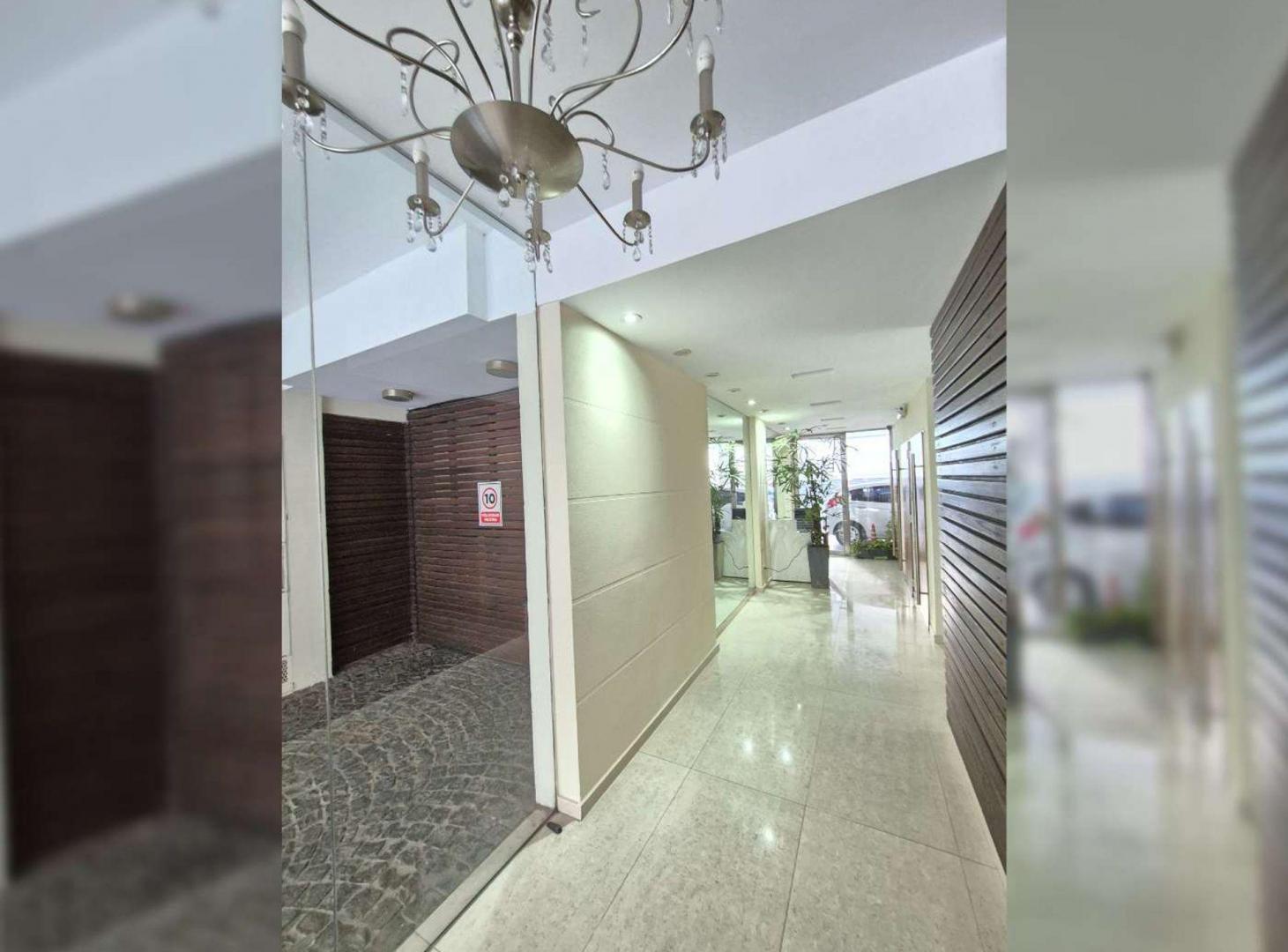 Foto de MONO CON BALCON | APTO PROFESIONAL | LAS CAÑITAS, imagen 2