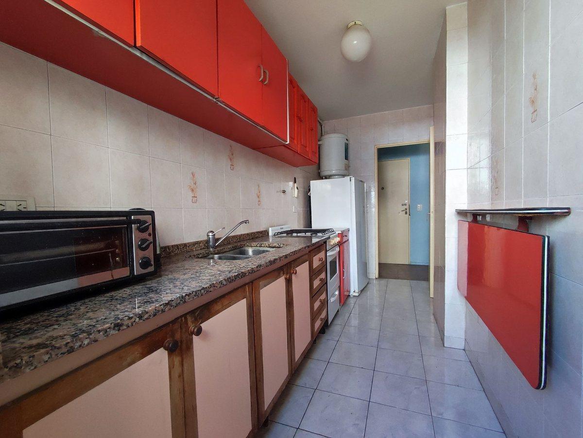 Foto de DEPARTAMENTO 4 AMBIENTES EN VENTA EN BANFIELD, imagen 3