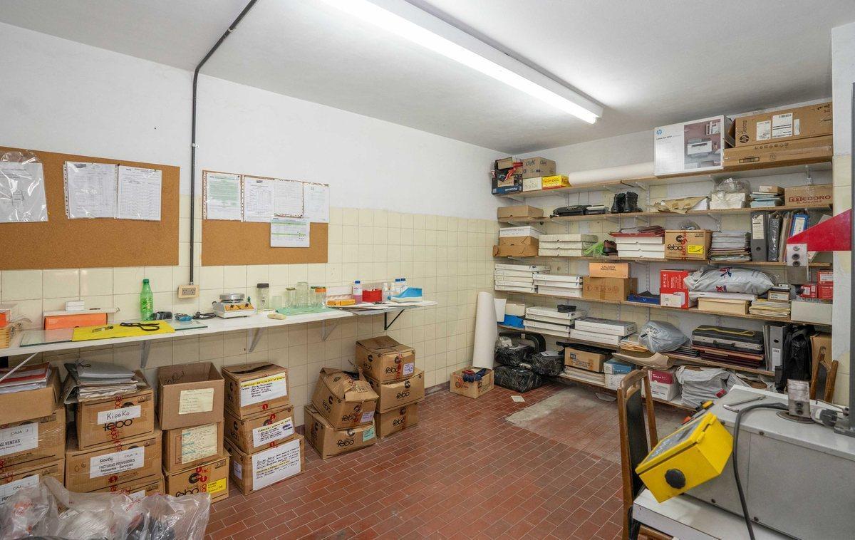 Foto de VENTA GALPON - DEPOSITO EN PARQUE AVELLANEDA, imagen 5