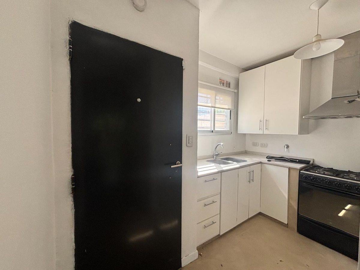 Foto de Venta Triplex a Estrenar Bella Vista, imagen 5