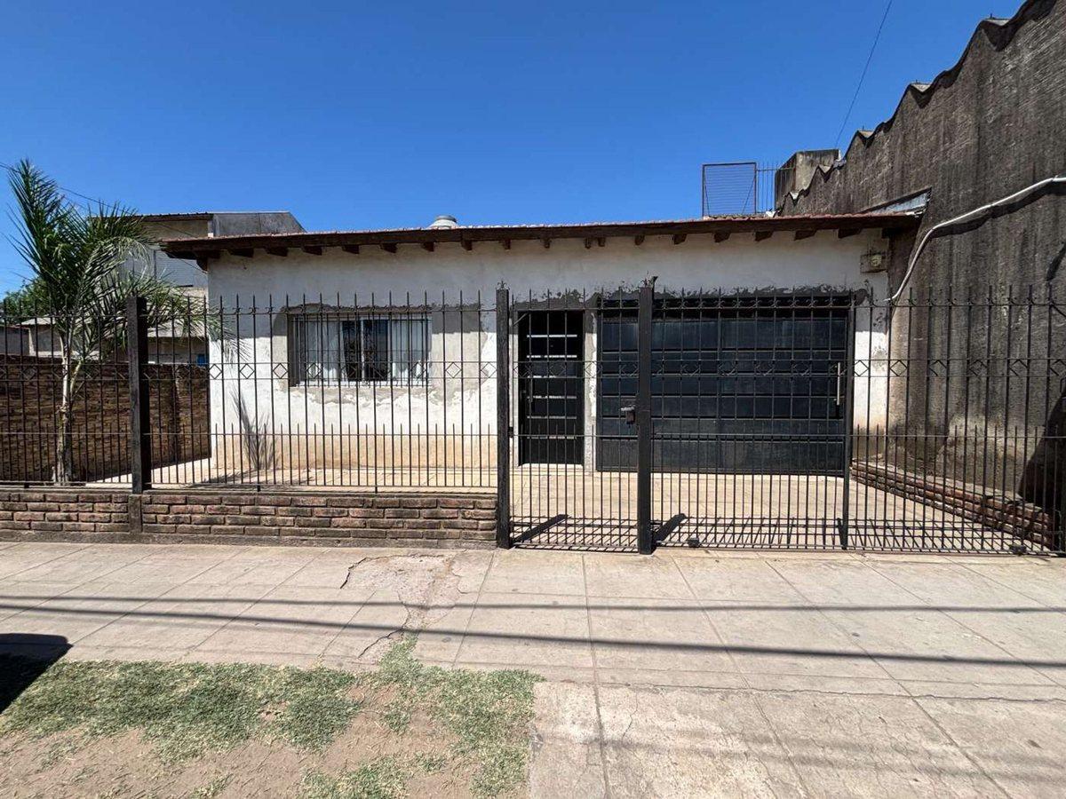 Foto de Casa en Venta reciclada a nuevo en Trujui Moreno, imagen 4