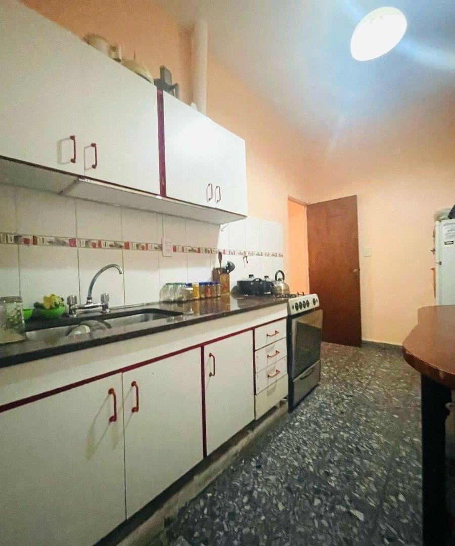 Foto de VENTA DE PH + LOCAL EN ESQ GRAL SAN MARTIN V MAIPU, imagen 4