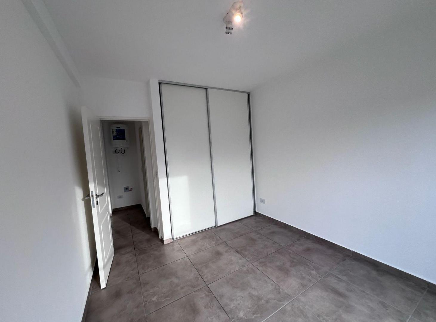 Foto de Departamento Venta 2 Am Balcón Cochera Haedo, imagen 3
